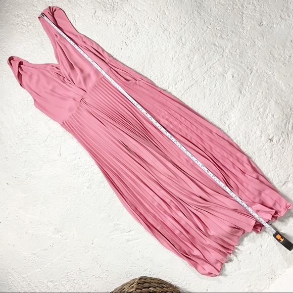 Vince Twist Front Pleated Midi Dress - Picture 11 of 16